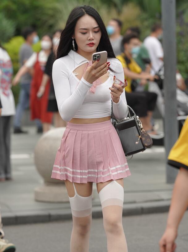 天天看片天天AV免费观看